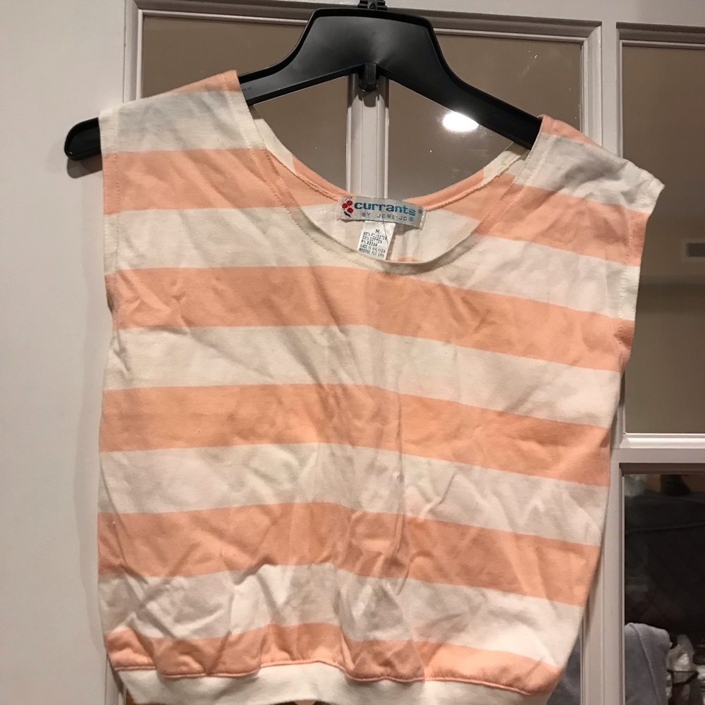 Currants crop top
